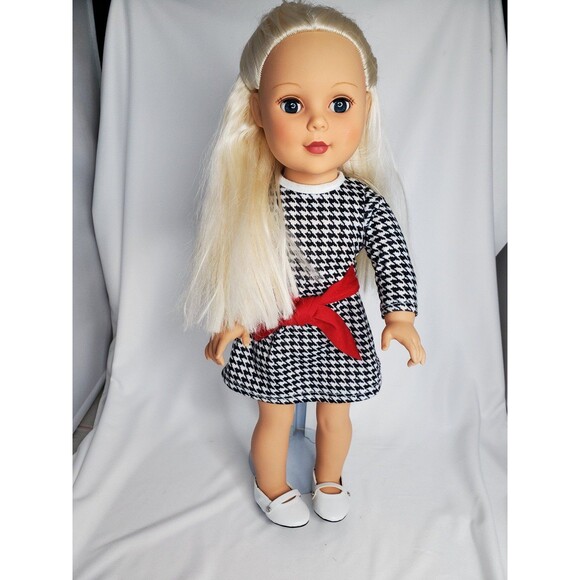 Madame Alexander Doll 2012 2009 Blue Eyes Blond - Picture 1 of 12